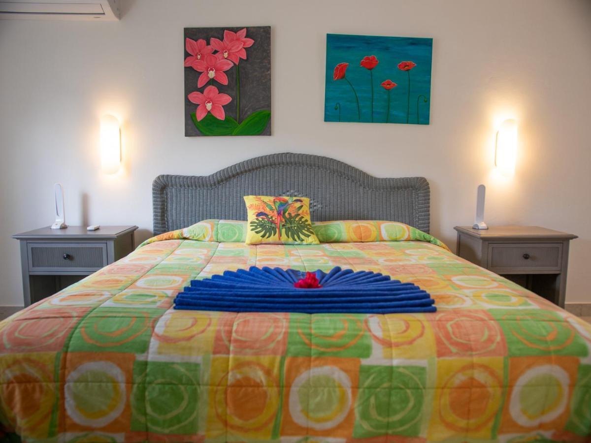 Antigua Village Beach Resort Dickenson Bay Exterior foto