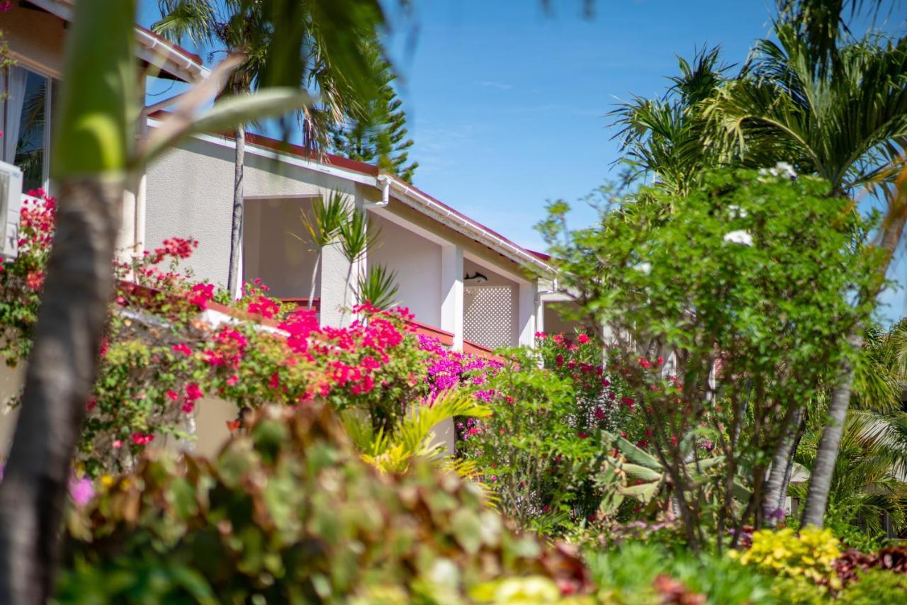 Antigua Village Beach Resort Dickenson Bay Exterior foto