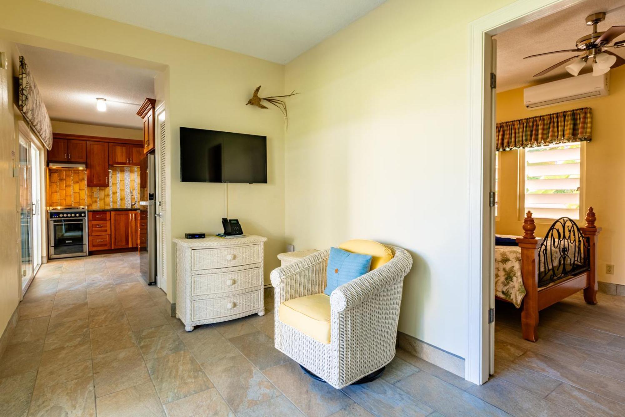Antigua Village Beach Resort Dickenson Bay Exterior foto