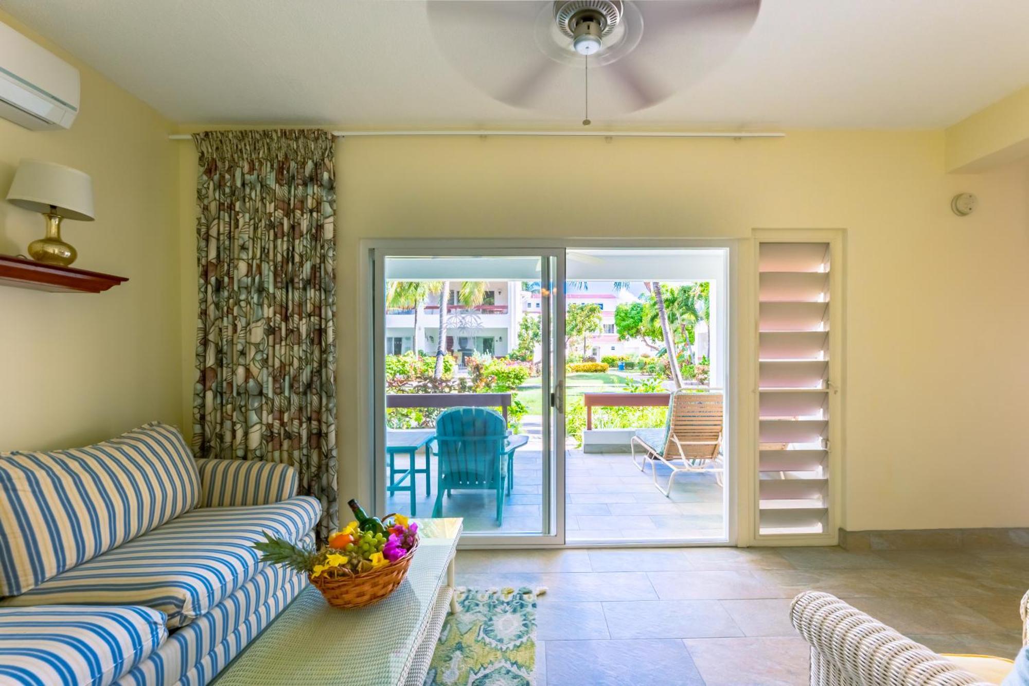 Antigua Village Beach Resort Dickenson Bay Exterior foto