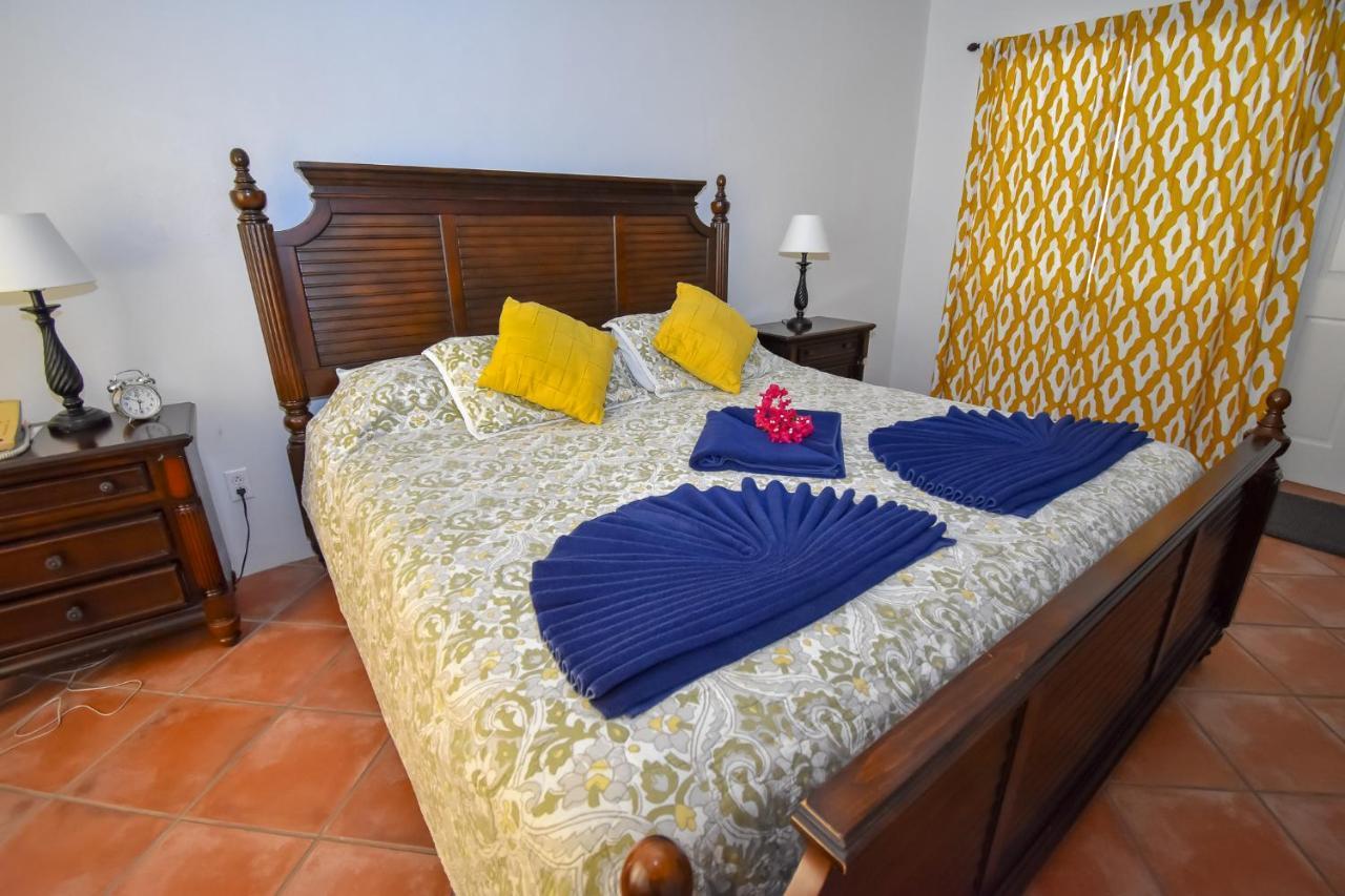 Antigua Village Beach Resort Dickenson Bay Exterior foto