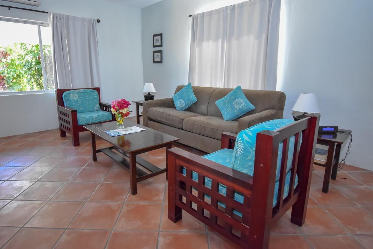 Antigua Village Beach Resort Dickenson Bay Exterior foto